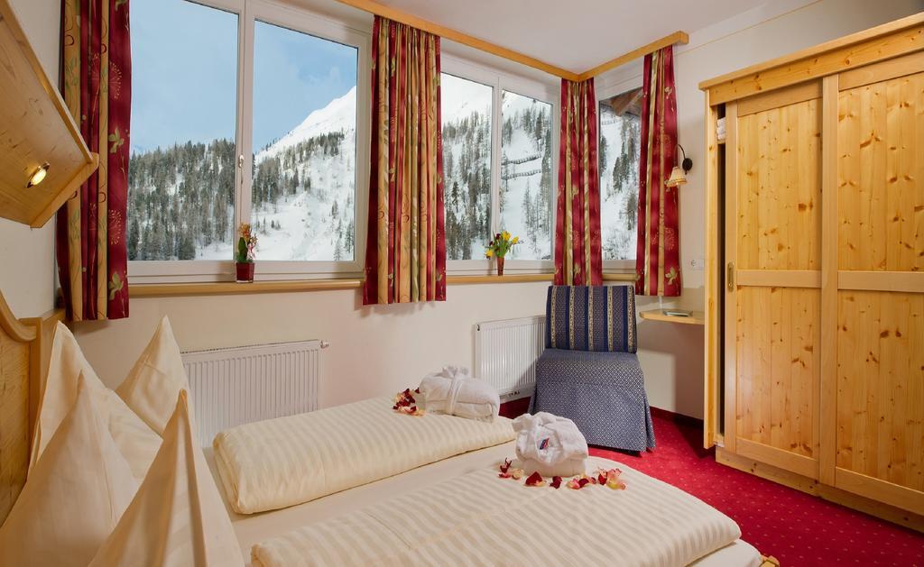 Hotel&Appartement Auerhahn Obertauern Zimmer foto
